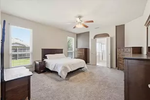 1405 Castlegar Ln, Fort Worth, TX 76247 - Photo 12