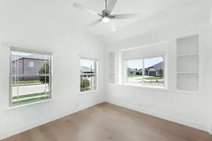1133 Dove Hvn Dr, Justin, TX 76247 - Photo 6