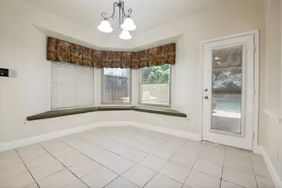 2471 Somervell Trail, Grand Prairie, TX 75052 - Photo 10