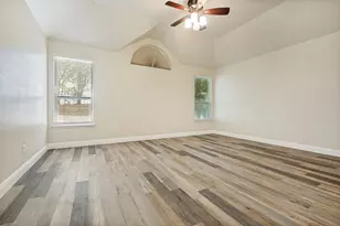 2471 Somervell Tr, Grand Prairie, TX 75052 - Photo 20