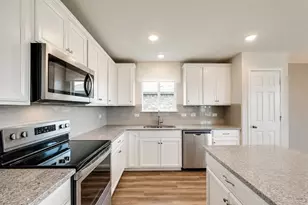 1806 Aslynn Cir, Aubrey, TX 76227 - Photo 8