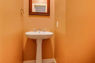 3951 N Hall St, Dallas, TX 75219 - Photo 18
