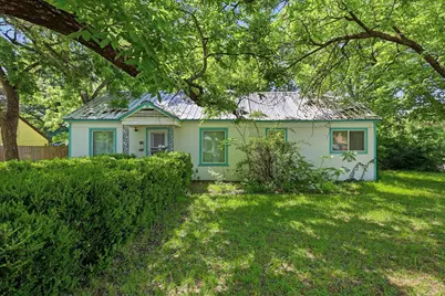 1111 Willow Street, Grand Prairie, TX 75050 - Photo 2