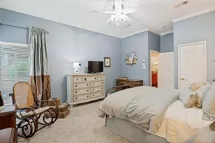412 Hideaway Ct, Euless, TX 76039 - Photo 18