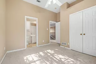 18240 Midway Rd, Dallas, TX 75287 - Photo 16