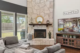 1114 Wrenwood Dr, Justin, TX 76247 - Photo 6