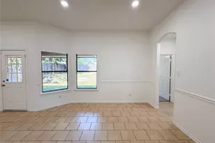 4617 Deal Dr, Fort Worth, TX 76135 - Photo 6