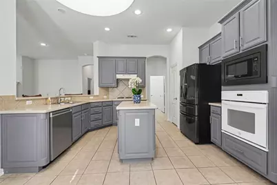 1729 Auburn Drive, Carrollton, TX 75007 - Photo 12