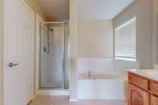 2030 New Holland Dr, Rockwall, TX 75032 - Photo 18