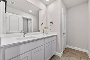 305 Sadie Ln, Burleson, TX 76028 - Photo 30