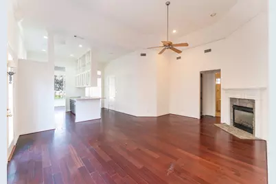 5019 Pershing Avenue, Fort Worth, TX 76107 - Photo 6