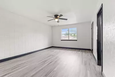 2802 Spring Valley Drive, Bedford, TX 76021 - Photo 14