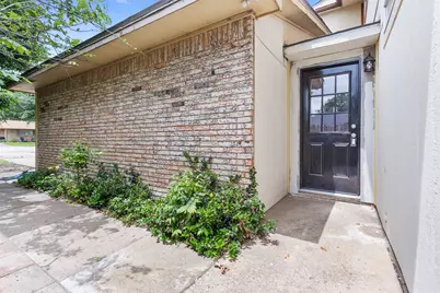 2802 Spring Valley Drive, Bedford, TX 76021 - Photo 2