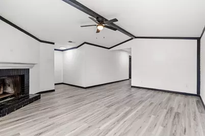 2802 Spring Valley Drive, Bedford, TX 76021 - Photo 12