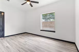 2802 Spring Valley Dr, Bedford, TX 76021 - Photo 8