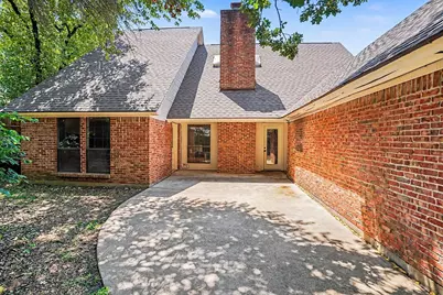 4917 Rockford Court, Arlington, TX 76017 - Photo 32