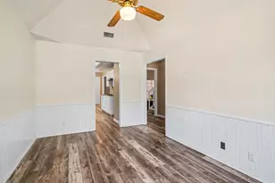 4917 Rockford Ct, Arlington, TX 76017 - Photo 14