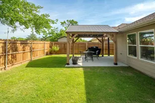 8003 Scott Ln, Greenville, TX 75402 - Photo 24