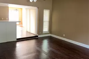 4625 Chalk Ct, Grand Prairie, TX 75052 - Photo 6