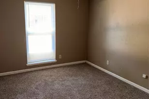 4625 Chalk Ct, Grand Prairie, TX 75052 - Photo 16