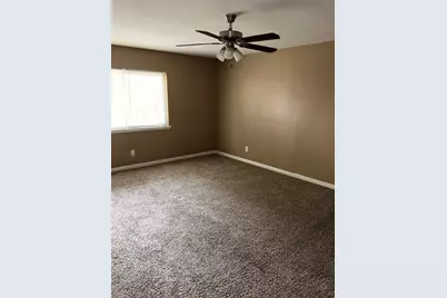 4625 Chalk Court, Grand Prairie, TX 75052 - Photo 12