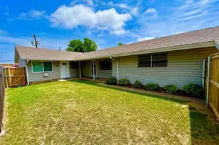 4814 Lovell Ave, Fort Worth, TX 76107 - Photo 2