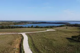 1040 Waters Edge Dr, Sanger, TX 76266 - Photo 1