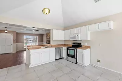 5722 Westchase Drive, North Richland Hills, TX 76180 - Photo 8