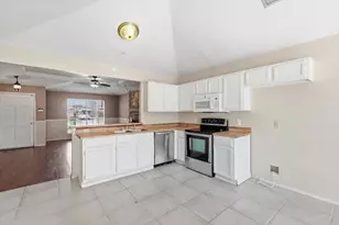 5722 Westchase Dr, North Richland Hills, TX 76180 - Photo 8