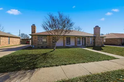 5722 Westchase Drive, North Richland Hills, TX 76180 - Photo 2