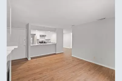 5981 Arapaho Road #304, Dallas, TX 75248 - Photo 6