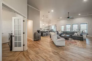 112 Oaks Spgs Ln, Weatherford, TX 76087 - Photo 6