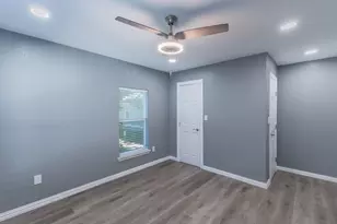 1010 SE 17th St, Mineral Wells, TX 76067 - Photo 14