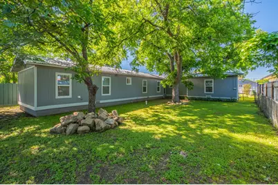 1010 SE 17th Street, Mineral Wells, TX 76067 - Photo 24