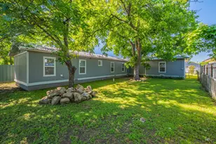 1010 SE 17th St, Mineral Wells, TX 76067 - Photo 24