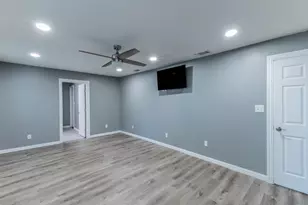 1010 SE 17th St, Mineral Wells, TX 76067 - Photo 10