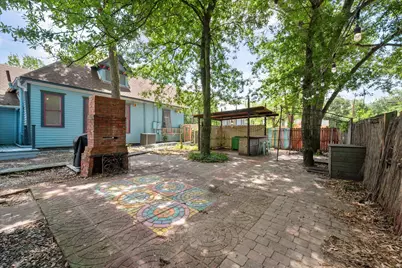 1302 W 5th Avenue, Corsicana, TX 75110 - Photo 36