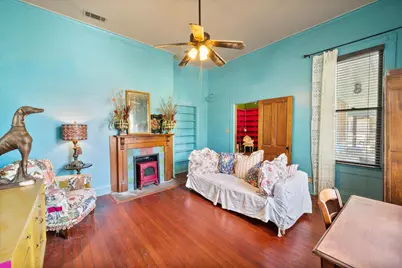 1302 W 5th Avenue, Corsicana, TX 75110 - Photo 8