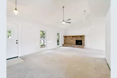 1706 Acorn Drive, Euless, TX 76039 - Photo 6