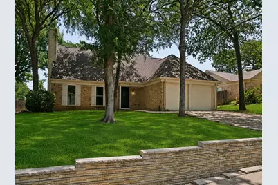 1706 Acorn Drive, Euless, TX 76039 - Photo 1