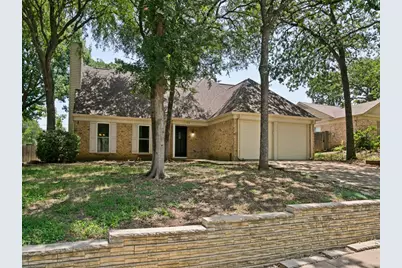 1706 Acorn Drive, Euless, TX 76039 - Photo 2