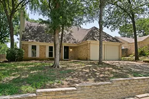 1706 Acorn Dr, Euless, TX 76039 - Photo 2