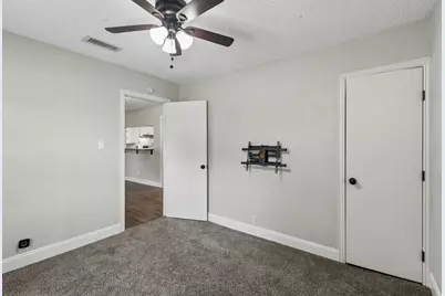 1613 Dale Place, Irving, TX 75061 - Photo 18