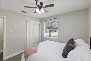 1613 Dale Pl, Irving, TX 75061 - Photo 12
