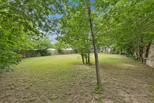 1613 Dale Pl, Irving, TX 75061 - Photo 24