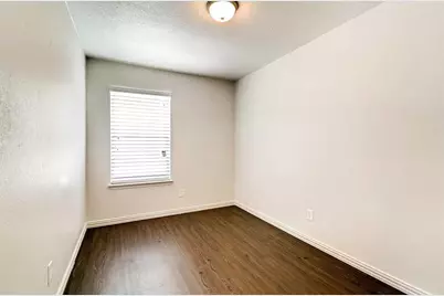 2708 Livingston Avenue, Fort Worth, TX 76110 - Photo 14