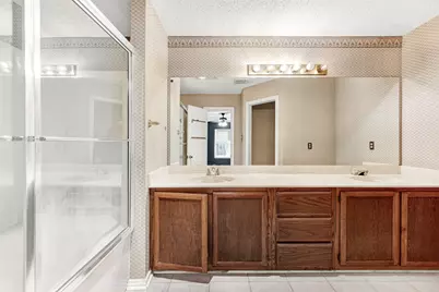 1013 Wakefield Drive, Garland, TX 75040 - Photo 14