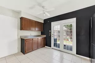 1013 Wakefield Dr, Garland, TX 75040 - Photo 10
