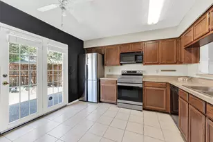 1013 Wakefield Dr, Garland, TX 75040 - Photo 8