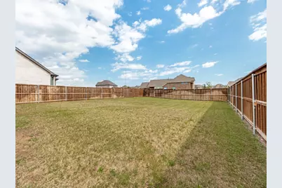 1109 Beach Boulevard, Sherman, TX 75090 - Photo 24